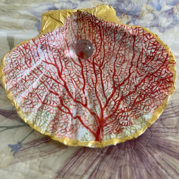 Shell trinkets - Picture 15 of 16